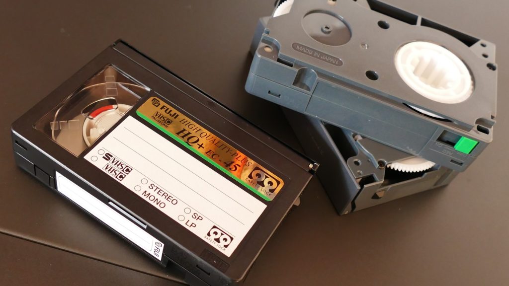 90 Lecteur De Cassette Vidéo Ouvert Pour Le Nettoyage Avec Circuit